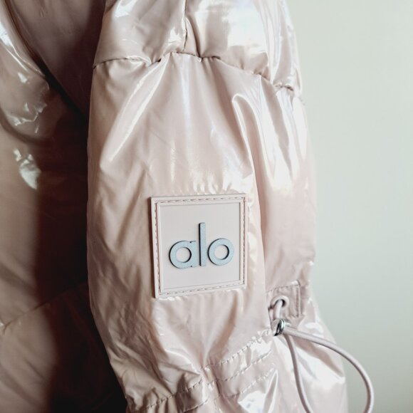 NEW Alo Stunner Puffer Jacket Dusty Pink Size S - Picture 10 of 16